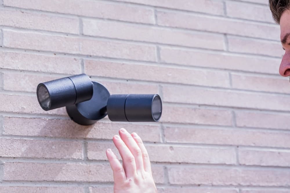 Outside light installation process - Step 6